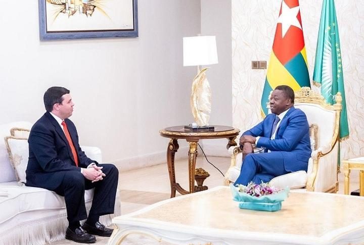 Partenariat Togo–USA: Échanges avec la Maison Blanche Partenariat Togo–USA: Échanges avec la Maison Blanche