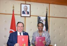 الجهيناوي يوقع في كينيا على مذكرات لتعزيز التعاون