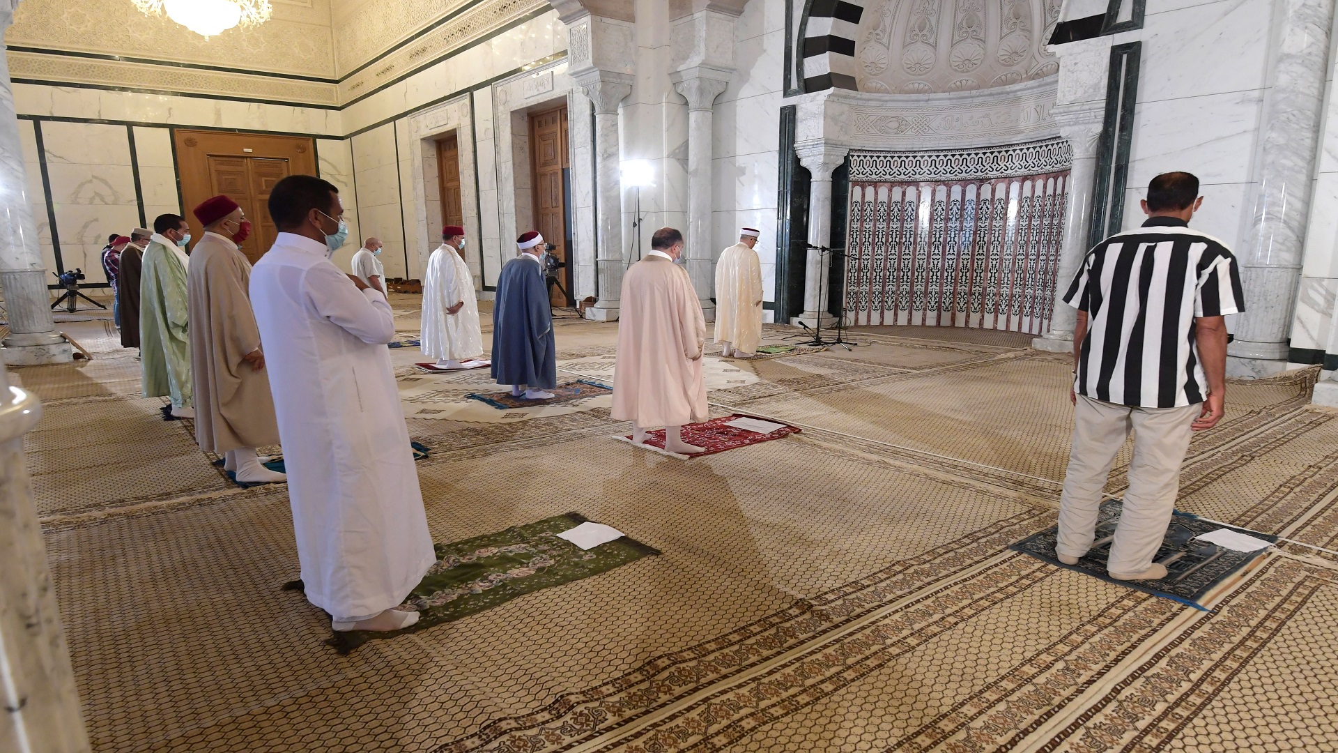 TUNISIA-RELIGION-ISLAM-EID-HEALTH-VIRUS