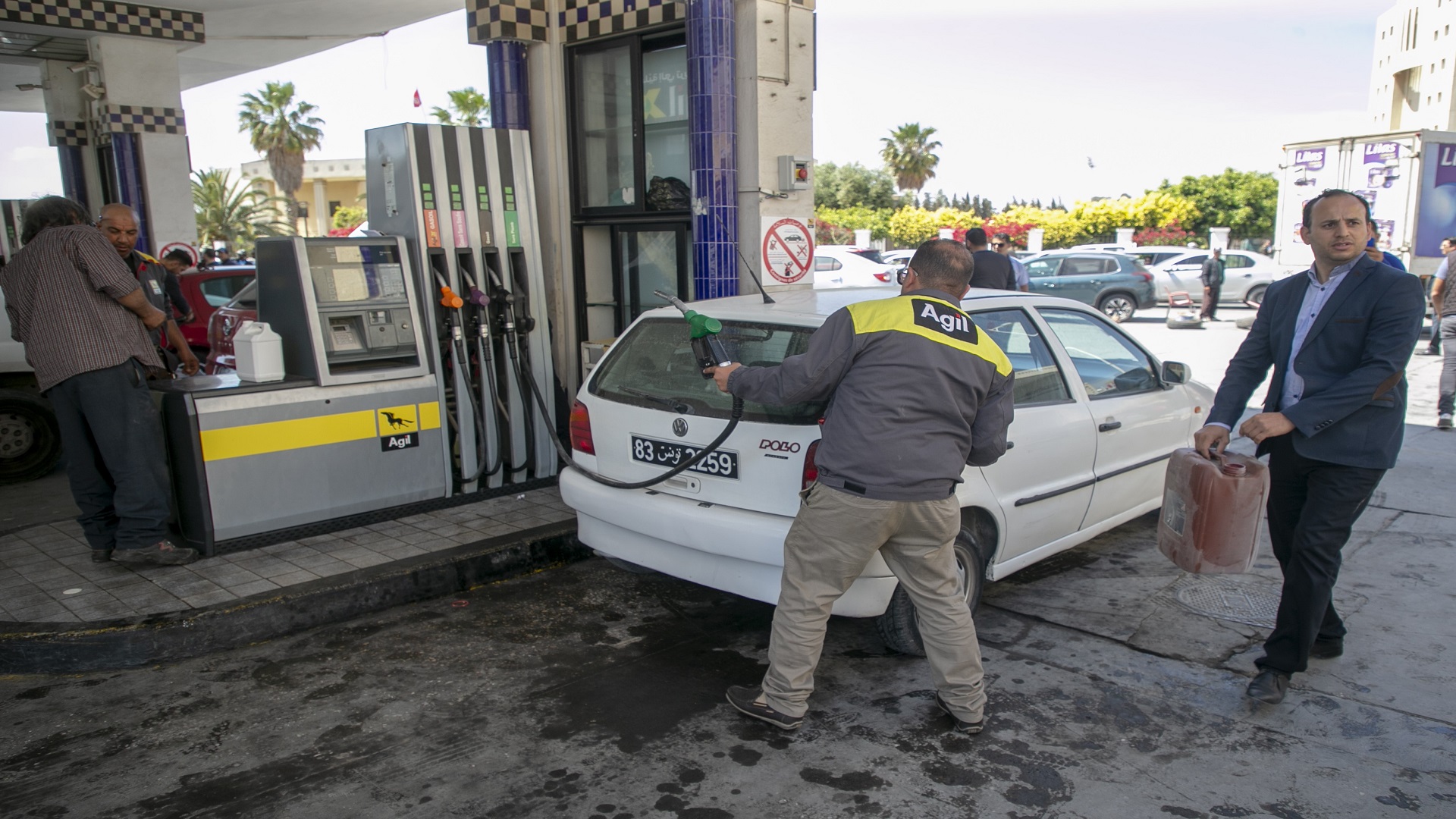 Strike by Tunisian fuel workers