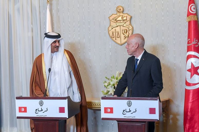 الدكتور الغزال : اذا تمكن قيس سعيد من الاتفاق مع القطريين على تزويد تونس بالتلقيح فسأعتبره نجح كرئيس دولة مسؤول عن امنها و ساتوقف عن انتقاده الدكتور الغزال : اذا تمكن قيس سعيد من الاتفاق مع القطريين على تزويد تونس بالتلقيح فسأعتبره نجح كرئيس دولة مسؤول عن امنها و ساتوقف عن انتقاده