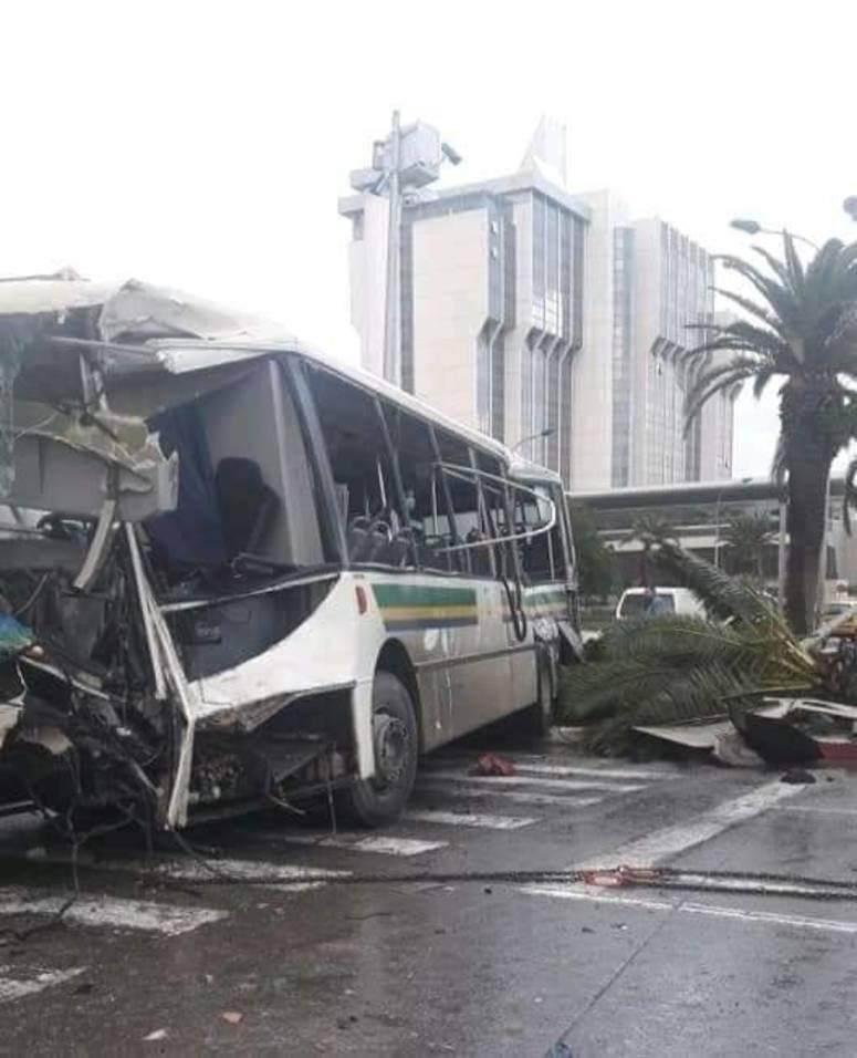 وزارة الصحة: 45 جريحا في حادث اصطدام حافلتين بالعاصمة