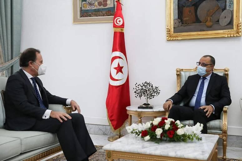 سفير اسبانيا يؤكد في لقائه مشيشي عن برمجة زيارة لرئيس حكومة بلاده إلى تونس مطلع العام القادم