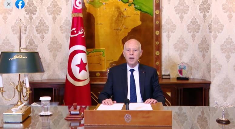 رئيس الجمهورية يجدد تأكيد تونس على ضرورة ضمان حصول كافة البلدان بشكل منصف على اللقاح ضد كوفيد 19 حين يتوفّر رئيس الجمهورية يجدد تأكيد تونس على ضرورة ضمان حصول كافة البلدان بشكل منصف على اللقاح ضد كوفيد 19 حين يتوفّر