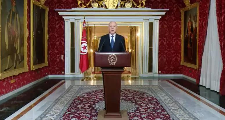 رئيس الجمهورية: السياسة مبادئ ثابتة وليست مناورات ومغالطات او سبا وشتما وابواقا مأجورة من الداخل والخارج رئيس الجمهورية: السياسة مبادئ ثابتة وليست مناورات ومغالطات او سبا وشتما وابواقا مأجورة من الداخل والخارج