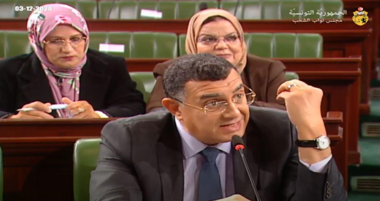 عياض اللومي يُهدّد قيس سعيد بالانطلاق في إجراءات عزله ويتّهمه بخرق الدستور عياض اللومي يُهدّد قيس سعيد بالانطلاق في إجراءات عزله ويتّهمه بخرق الدستور