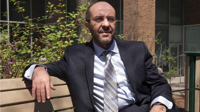 وزارة العدل: القضاء الفرنسي رفض تسليم بلحسن الطرابلسي رغم تقديم ضمانات حول معاملته وزارة العدل: القضاء الفرنسي رفض تسليم بلحسن الطرابلسي رغم تقديم ضمانات حول معاملته