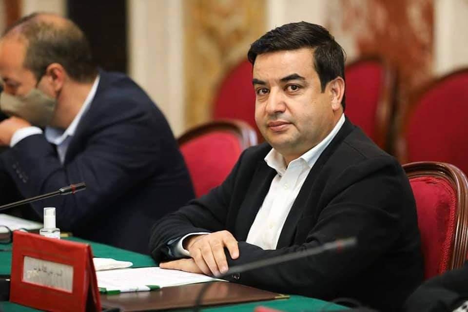 العياشي زمّال: حكومتا الفخفاخ والمشيشي مسؤولتان عن فشل جلب لقاحات كورونا في الوقت المُناسب العياشي زمّال: حكومتا الفخفاخ والمشيشي مسؤولتان عن فشل جلب لقاحات كورونا في الوقت المُناسب