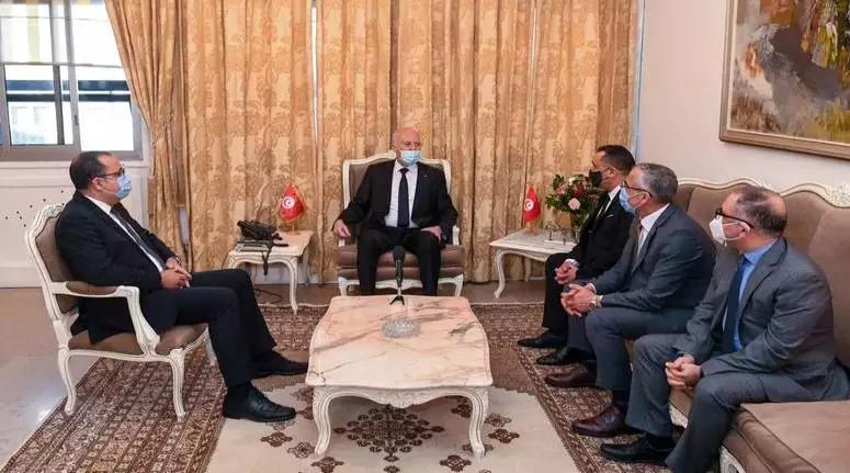 رئيس الجمهورية يؤدي زيارة الى وزارة الداخلية رئيس الجمهورية يؤدي زيارة الى وزارة الداخلية