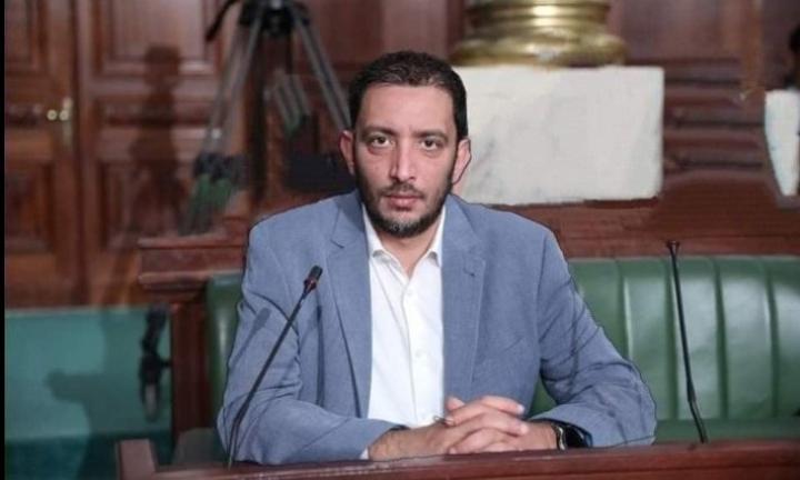 مأزق التحوير الوزاري: ياسين العياري يقترح استشارة لجنة البندقية مأزق التحوير الوزاري: ياسين العياري يقترح استشارة لجنة البندقية