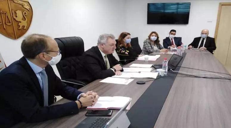 تونس – البنك الأوروبي للإستثمارحرص مشترك لمزيد تطوير التعاون وتنويعه تونس – البنك الأوروبي للإستثمارحرص مشترك لمزيد تطوير التعاون وتنويعه