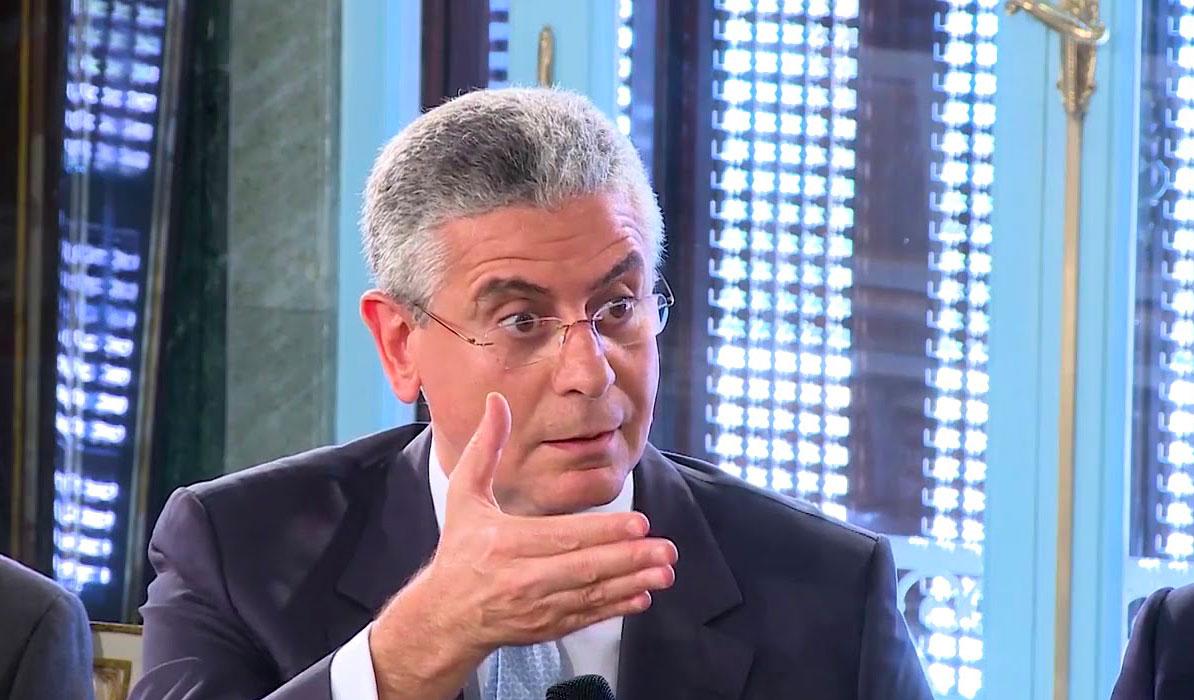 نائب رئيس البنك الدولي: مغادرة ممثل صندوق النقد الدولي تونس إشارة سلبية ونسبة الفقر اليوم لم ُتسجل حتى سنة 1956 نائب رئيس البنك الدولي: مغادرة ممثل صندوق النقد الدولي تونس إشارة سلبية ونسبة الفقر اليوم لم ُتسجل حتى سنة 1956