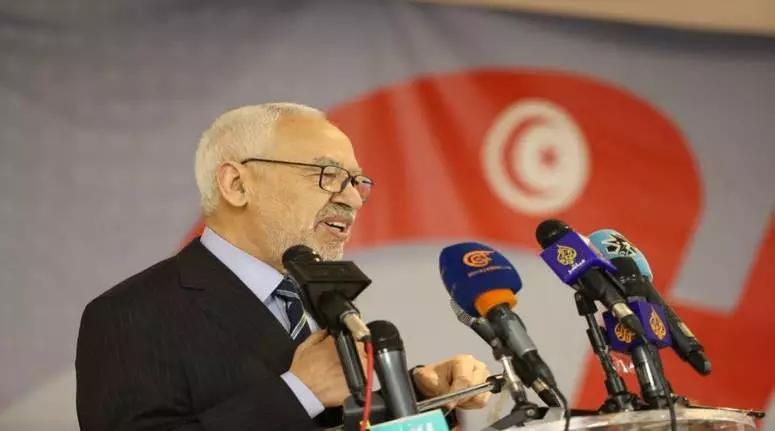 راشد الغنوشي : الحوار والتوافق وحدهما قادران على إحلال السلم الأهلي.. ورئيس الدولة مسؤول عن تعطيل الحكومة راشد الغنوشي : الحوار والتوافق وحدهما قادران على إحلال السلم الأهلي.. ورئيس الدولة مسؤول عن تعطيل الحكومة