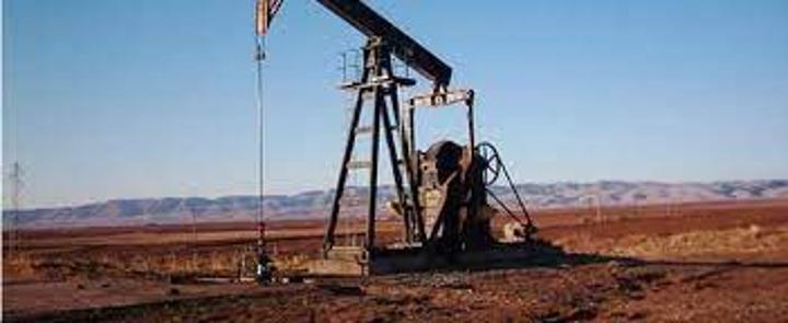 مسؤول عن ملفّ المحروقات: شركات النفط العالمية غادرت تونس وبقيت منها “إيني” و”شال” وهما يبحثان اليوم عن مُشترين لحصصهما مسؤول عن ملفّ المحروقات: شركات النفط العالمية غادرت تونس وبقيت منها “إيني” و”شال” وهما يبحثان اليوم عن مُشترين لحصصهما