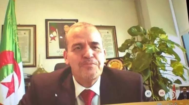 وزير التجارة الجزائري: التعاون الاقتصادي التونسي الجزائري يبقى دون الإمكانيات المتوفرة وتطلعات المتعاملين الاقتصاديين في البلدين وزير التجارة الجزائري: التعاون الاقتصادي التونسي الجزائري يبقى دون الإمكانيات المتوفرة وتطلعات المتعاملين الاقتصاديين في البلدين
