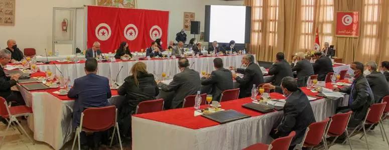 جلسة عمل حول متابعة تقدّم موسم الحبوب والاستعدادات لموسم الحصاد والتّجميع 2020-2021 جلسة عمل حول متابعة تقدّم موسم الحبوب والاستعدادات لموسم الحصاد والتّجميع 2020-2021