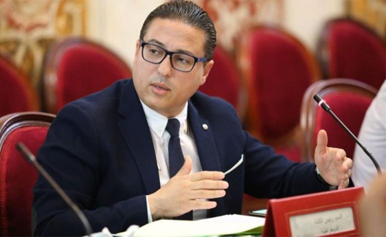 العجبوني: البلاد عاجزة عن خلاص ديونها وتتجه نحو السيناريو اليوناني العجبوني: البلاد عاجزة عن خلاص ديونها وتتجه نحو السيناريو اليوناني