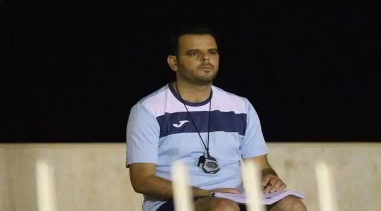 المدرب التونسي محمد دحمان يقود نادي الحزم للصعود الى بطولة الدرجة السعودية الممتازة المدرب التونسي محمد دحمان يقود نادي الحزم للصعود الى بطولة الدرجة السعودية الممتازة