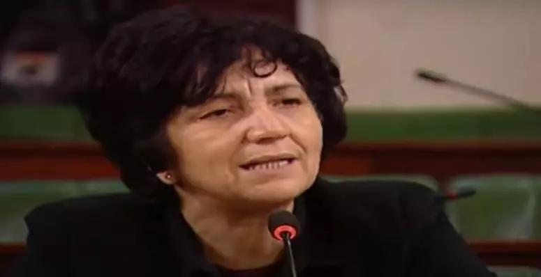 سامية عبو تستلهم مداخلتها في البرلمان من تصريحات قيس سعيد: المسلم هو من يخاف الله والاسلامي هو من يتاجر بالله سامية عبو تستلهم مداخلتها في البرلمان من تصريحات قيس سعيد: المسلم هو من يخاف الله والاسلامي هو من يتاجر بالله