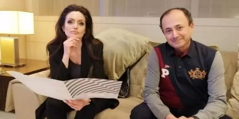 العياشي الزمال: مشاركة ذاكر لهيذب في برنامج العياشي الزمال: مشاركة ذاكر لهيذب في برنامج