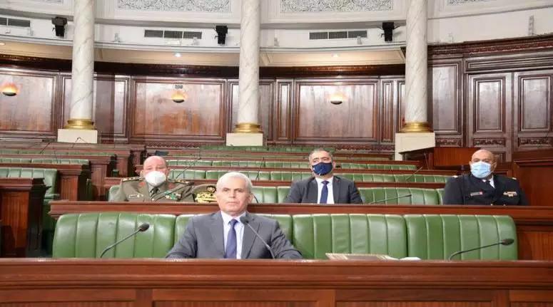 وزير الدفاع: التلاقيح التي تلقتها رئاسة الجمهورية مخزنة بمصالح الصحة العسكرية إلى حين الحصول على التراخيص اللازمة وزير الدفاع: التلاقيح التي تلقتها رئاسة الجمهورية مخزنة بمصالح الصحة العسكرية إلى حين الحصول على التراخيص اللازمة