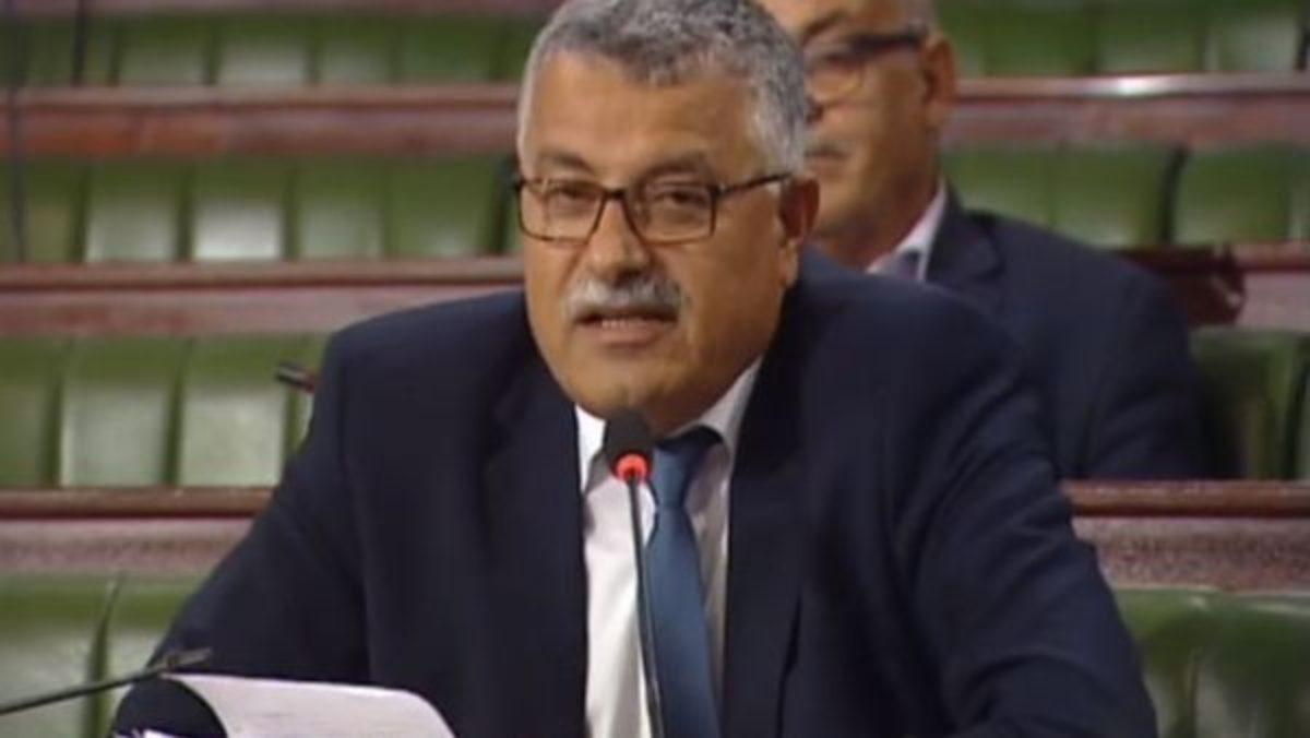 العيادي: النهضة مع حكومة سياسية يترأسها المشيشي ولا وقت لنا للبحث عن بديل وتجاوزنا التحوير الوزاري القديم العيادي: النهضة مع حكومة سياسية يترأسها المشيشي ولا وقت لنا للبحث عن بديل وتجاوزنا التحوير الوزاري القديم