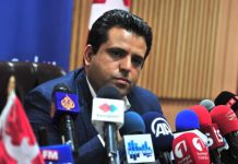 أنباء عن إيقاف رجل الأعمال سليم الرياحي في اليونان تضارب بشأن إيقاف رجل الأعمال التونسي سليم الرياحي في اليونان