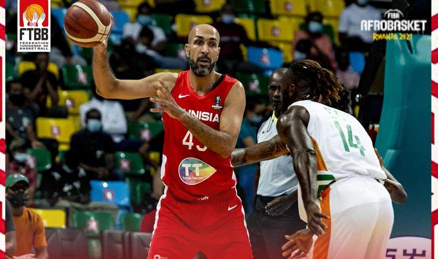 افروباسكيت 2021 - المنتخب التونسي يحافظ على لقبه الافريقي بفوزه في النهائي على نظيره الايفواري 78-75 افروباسكيت 2021 - المنتخب التونسي يحافظ على لقبه الافريقي بفوزه في النهائي على نظيره الايفواري 78-75