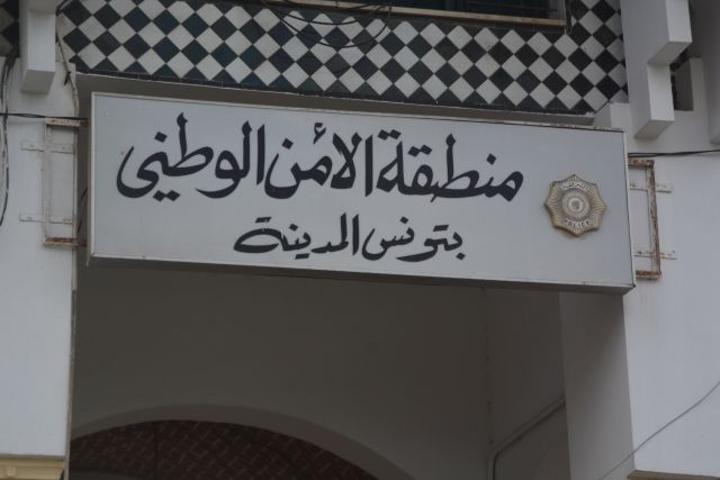 القصبة: محاصرة زعيم عصابة اجرامية محكوم ب12 سنة سجنا وفي حقه مناشير تفتيش القصبة: محاصرة زعيم عصابة اجرامية محكوم ب12 سنة سجنا وفي حقه مناشير تفتيش
