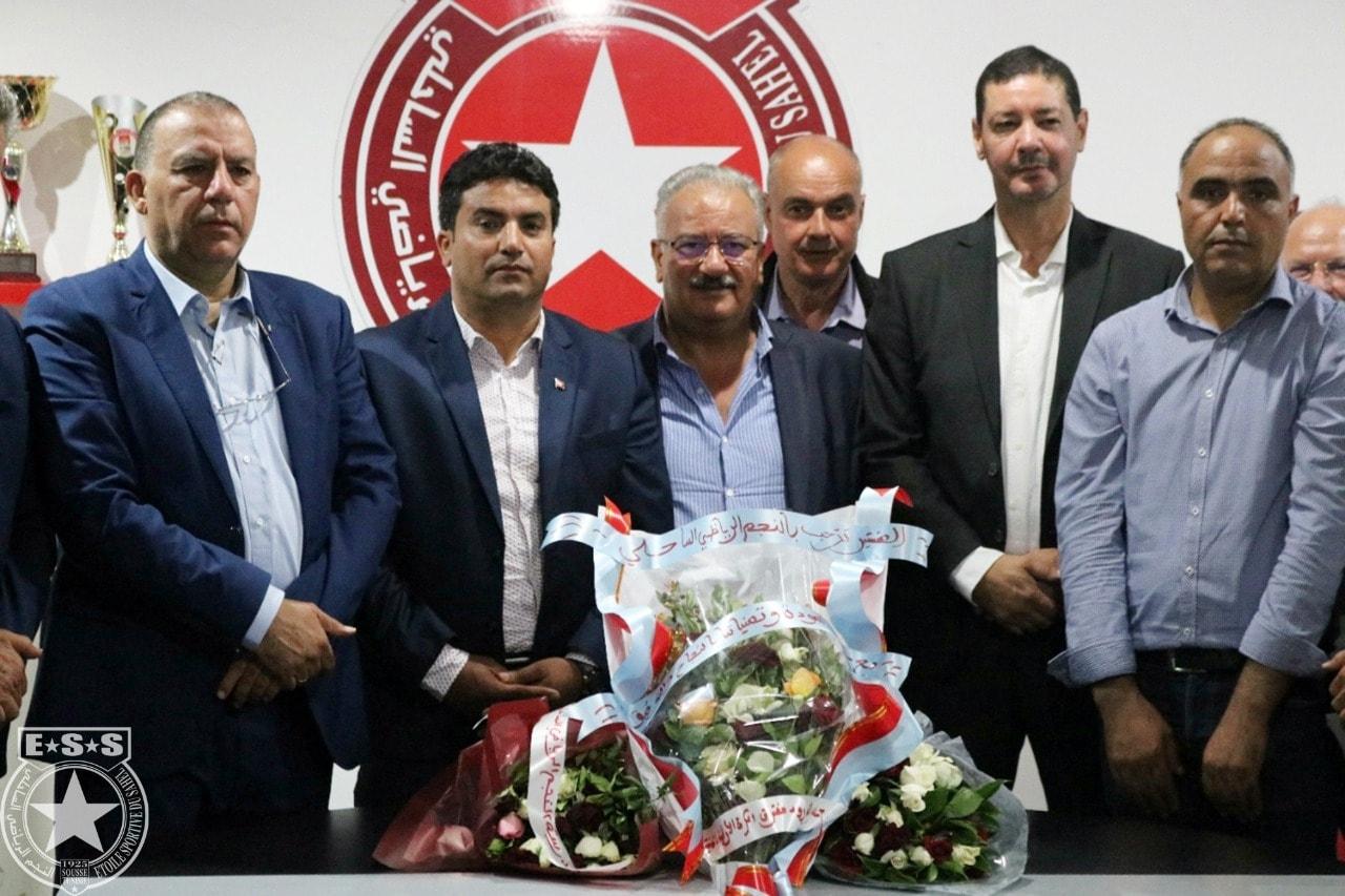النجم الساحلي و النقابة الجهوية لقوات الأمن الداخلي بالمنستير يؤكدان على الثقة المتبادلة المتجددة بين الطرفين النجم الساحلي و النقابة الجهوية لقوات الأمن الداخلي بالمنستير يؤكدان على الثقة المتبادلة المتجددة بين الطرفين