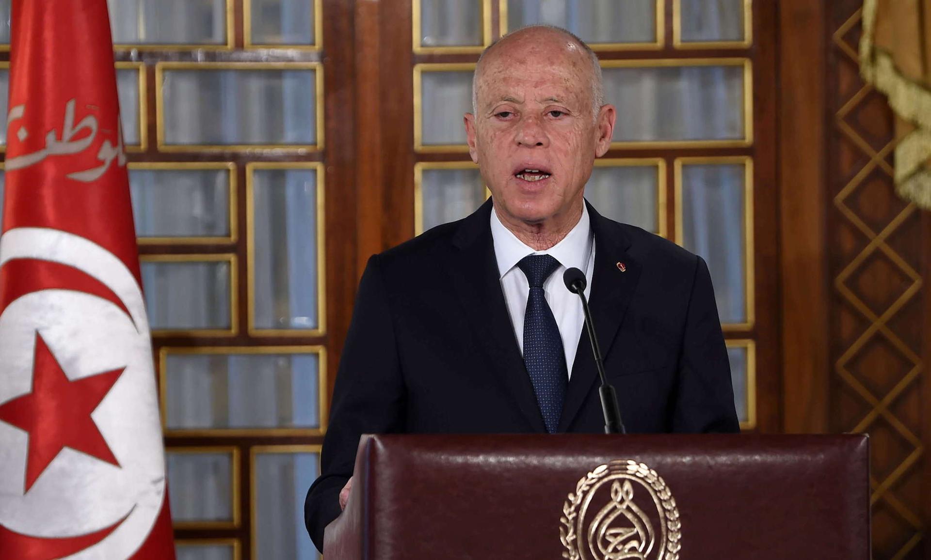 حقوقيون تونسيون يطالبون الرئيس بالكف عن “تخوين” معارضيه
