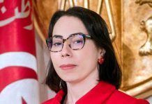 وزير سابق يتهم مستشارة الرئيس التونسي بـ”التخابر” مع دول أجنبية وزير سابق يتهم مستشارة الرئيس التونسي بـ”التخابر” مع دول أجنبية