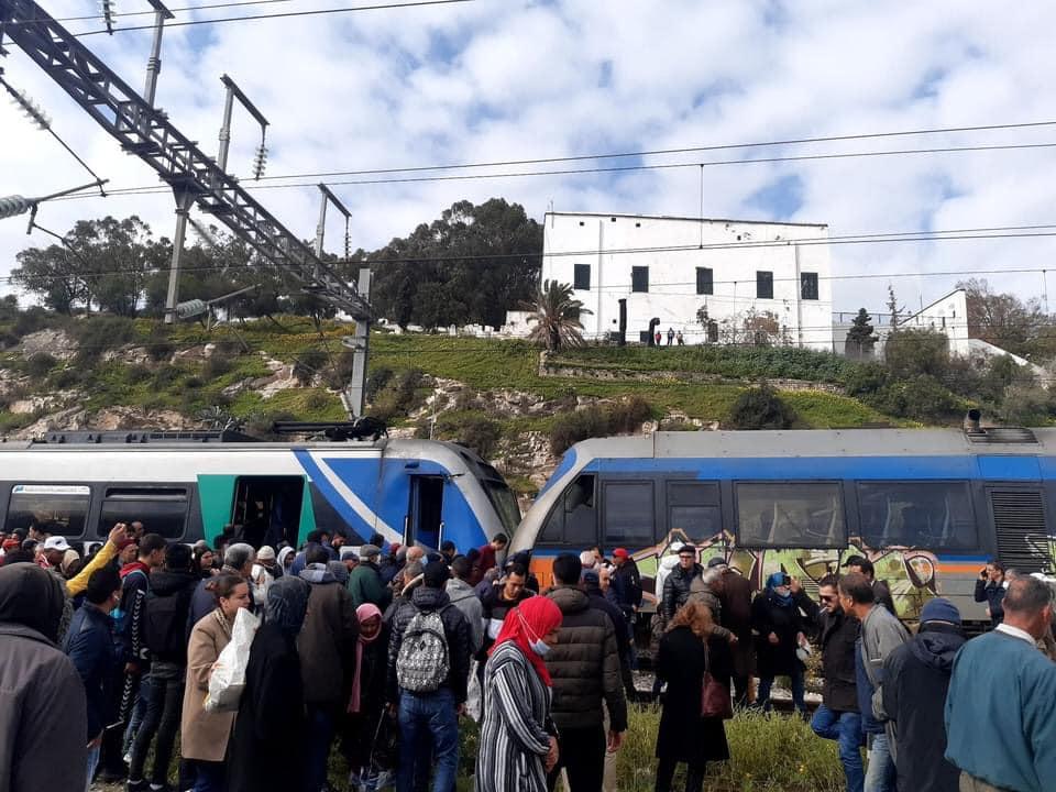 الSNCFT :إنهاء مهام مسؤولين إثر حادث اصطدام قطارين الSNCFT :إنهاء مهام مسؤولين إثر حادث اصطدام قطارين