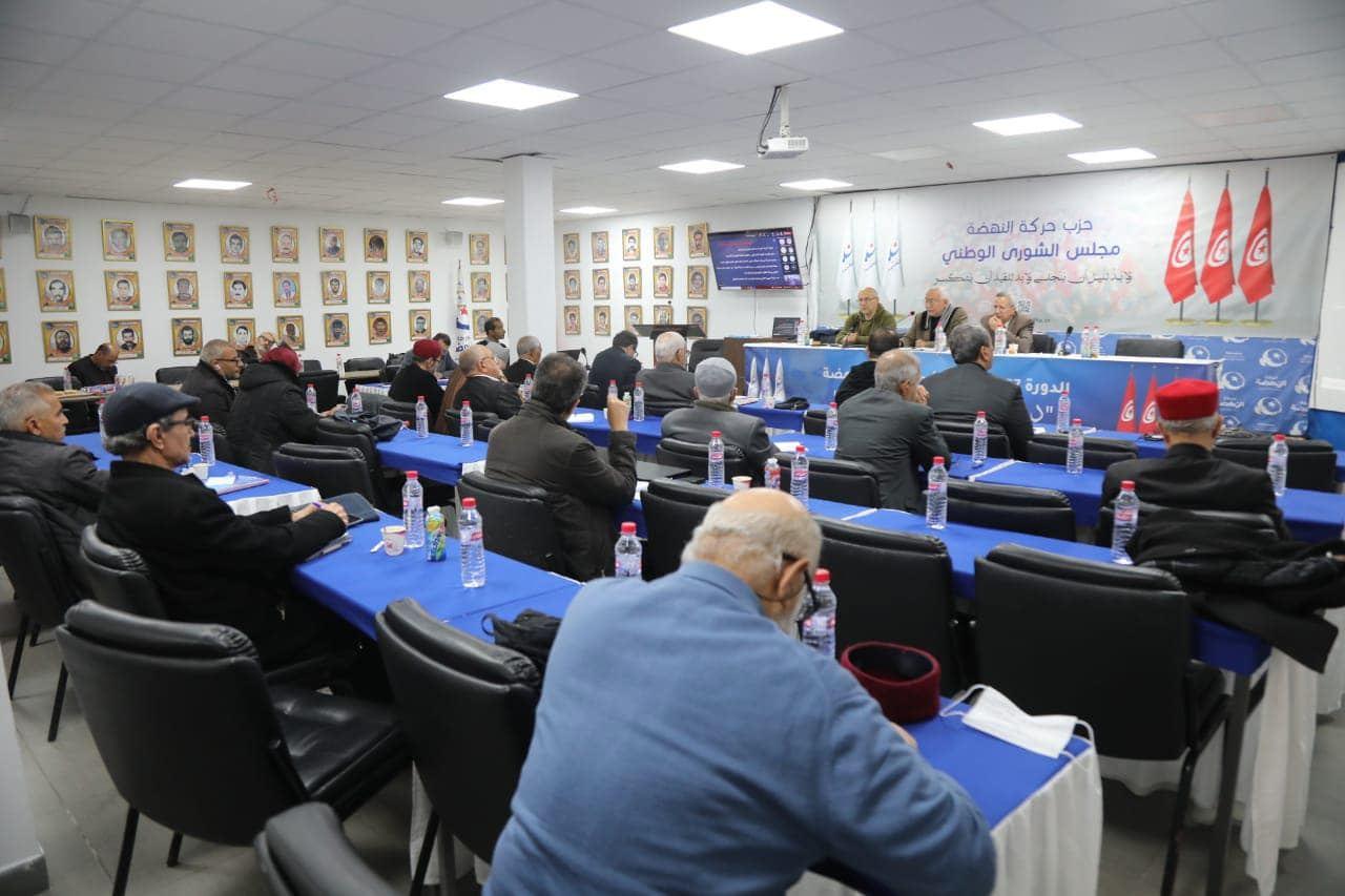 شورى النهضة يحمل سعيد مسؤولية تدهور الوضع الاقتصادي وينتقد الحملة ضد الاحتكار شورى النهضة يحمل سعيد مسؤولية تدهور الوضع الاقتصادي وينتقد الحملة ضد الاحتكار