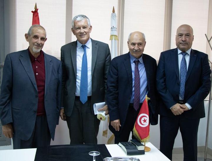 سفير فرنسا بتونس يؤكد مواصلة الدعم المقدّم للهايكا سفير فرنسا بتونس يؤكد مواصلة الدعم المقدّم للهايكا