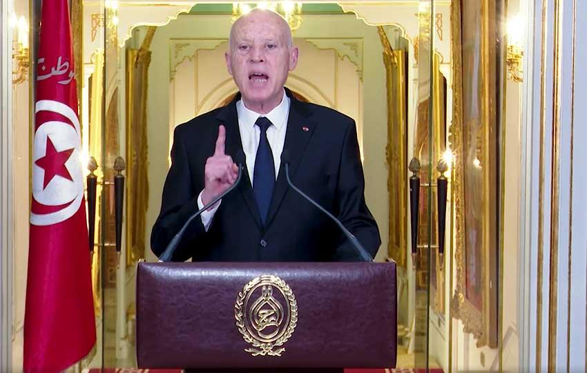 سعيد : تونس تخوض حرب استنزاف ضد قوى الردة سعيد : تونس تخوض حرب استنزاف ضد قوى الردة