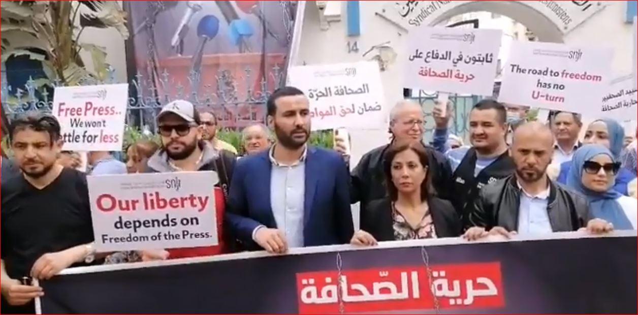 الجلاصي: سنُقاضي رئيسة الحكومة عن عدم نشر الاتفاقية الإطارية وتراجع تصنيف حرية الصحافة يُسيء للدولة الجلاصي: سنُقاضي رئيسة الحكومة عن عدم نشر الاتفاقية الإطارية وتراجع تصنيف حرية الصحافة يُسيء للدولة