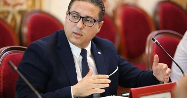 العجبوني: هل رأيتم في حياتكم رئيس دولة يوجّه التّهم لمعارضيه قبل نتائج التحقيق القضائي العجبوني: هل رأيتم في حياتكم رئيس دولة يوجّه التّهم لمعارضيه قبل نتائج التحقيق القضائي