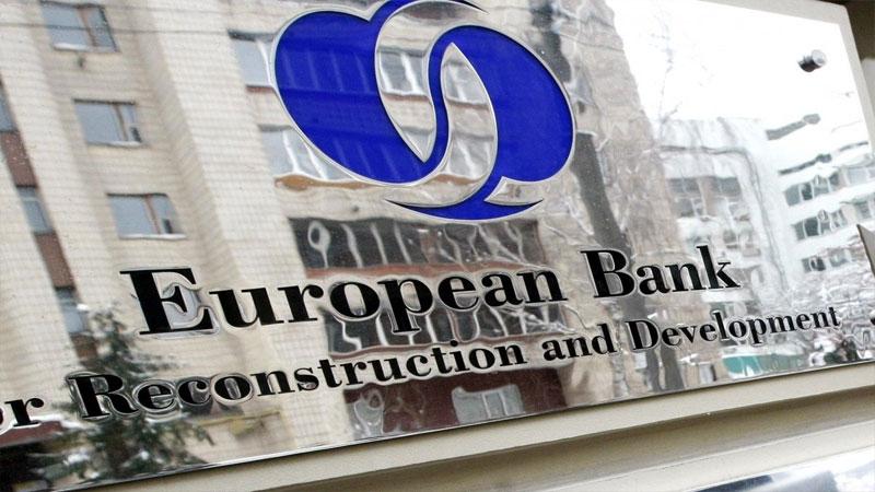 البنك الاوروبي لاعادة الاعمار والتنمية يخفض النمو الاقتصادي التونسي الى 2 بالمائة لسنة 2022 البنك الاوروبي لاعادة الاعمار والتنمية يخفض النمو الاقتصادي التونسي الى 2 بالمائة لسنة 2022