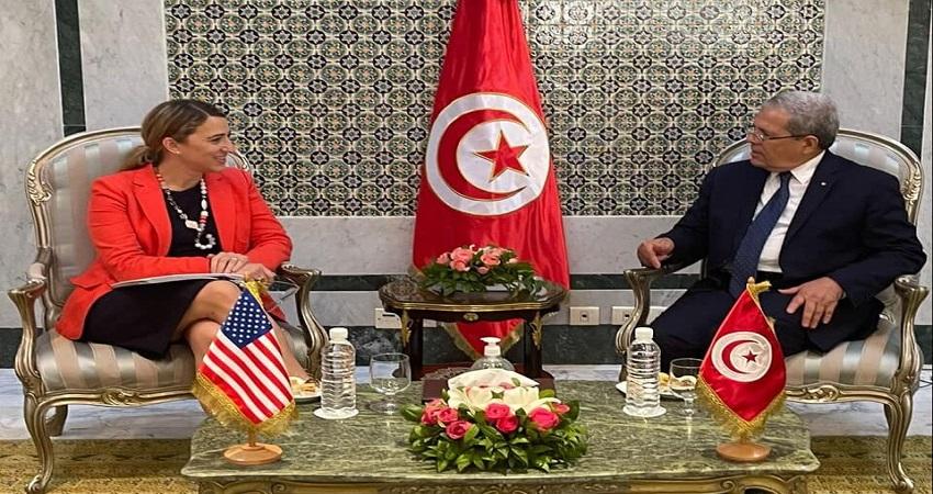 سفير سابق بواشنطن: المسؤولون الامريكيون الذين يزورون تونس من مستوى الدرجة الرابعة بالتسلسل الترتيبي للخارجية الامريكية سفير سابق بواشنطن: المسؤولون الامريكيون الذين يزورون تونس من مستوى الدرجة الرابعة بالتسلسل الترتيبي للخارجية الامريكية