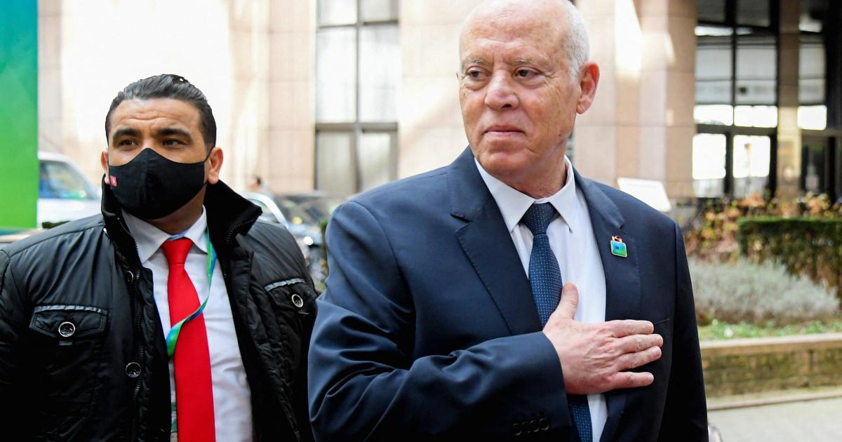 سعيد يستبعد الأحزاب من الحوار واتحاد الشغل يرفض المشاركة فيه سعيد يستبعد الأحزاب من الحوار واتحاد الشغل يرفض المشاركة فيه