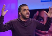 نائب سابق: السعودية منحت تونس شحنات نفطية بعدما امتنعت شركات البترول الدولية نائب سابق: السعودية منحت تونس شحنات نفطية بعدما امتنعت شركات البترول الدولية