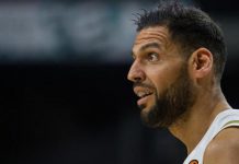 النجم التونسي صالح الماجري يوجه رسالة مؤثرة بعد مغادرته السجن نجم السلة التونسية صالح الماجري يوجه رسالة مؤثرة بعد مغادرته السجن