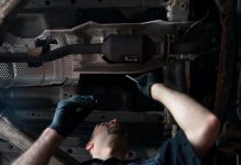 عليك بشراء قطع السيارات الأصلية لا “المقلدة” لتجنب خسائر لاحقة عليك بشراء قطع السيارات الأصلية لا "المقلدة" لتجنب خسائر لاحقة