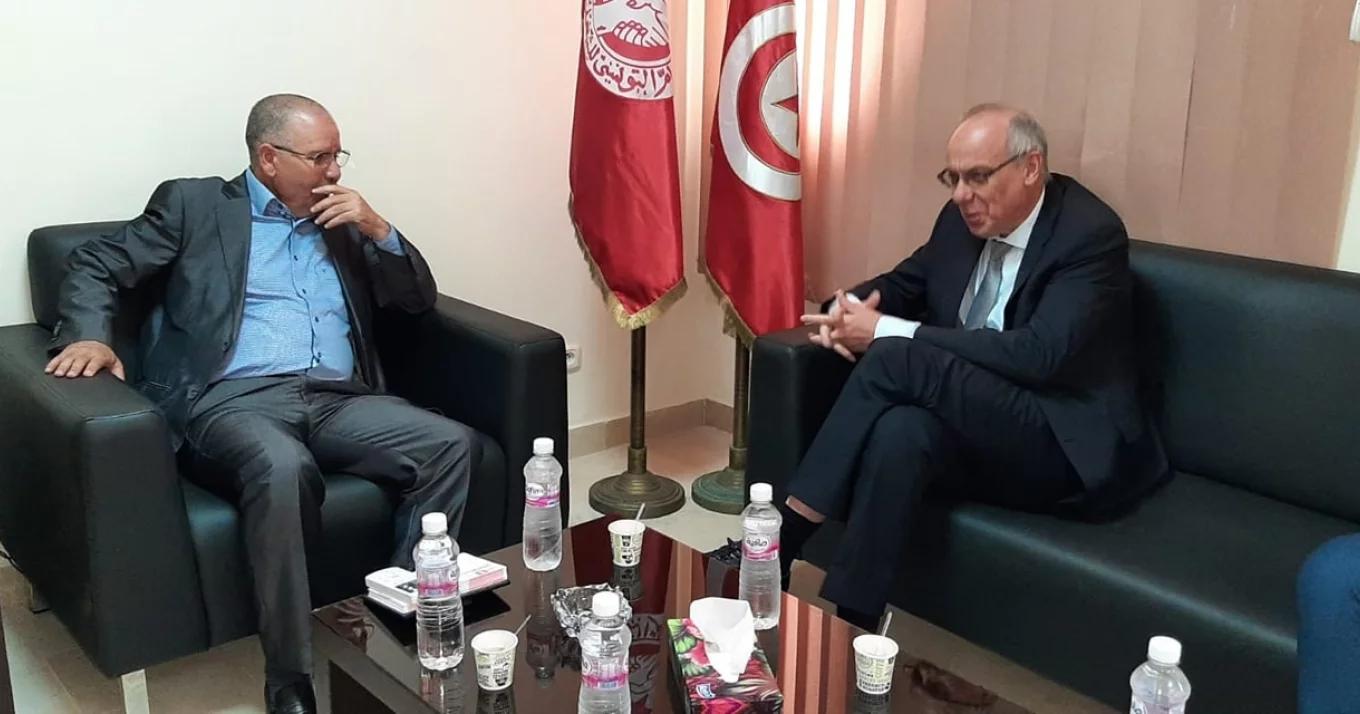 الطبوبي يلتقي سفير روسيا بتونس الطبوبي يلتقي سفير روسيا بتونس