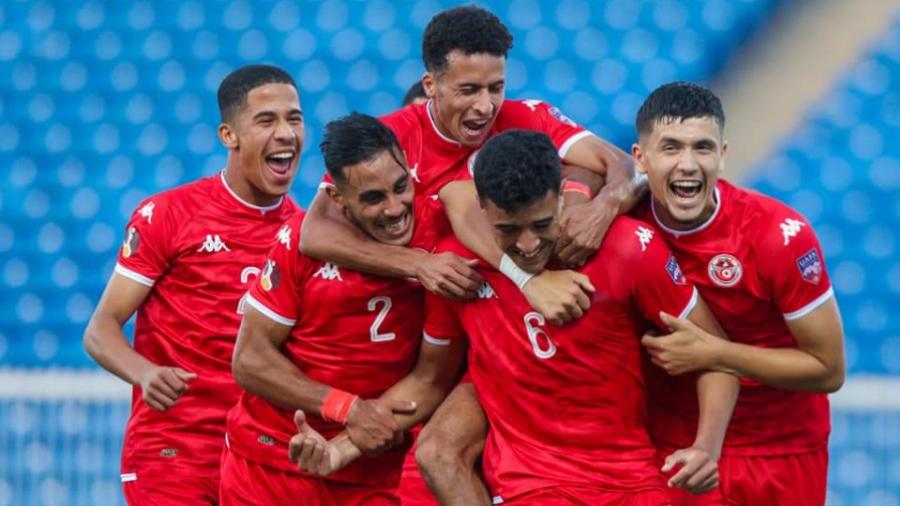 المنتخب الوطني للأواسط يواجه وديا نظيره الفرنسي المنتخب الوطني للأواسط يواجه وديا نظيره الفرنسي
