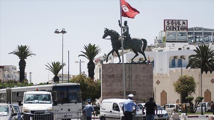 حزب مؤيد للرئيس يدعو لتشكيل حكومة إنقاذ تضم حزب مؤيد للرئيس يدعو لتشكيل حكومة إنقاذ تضم