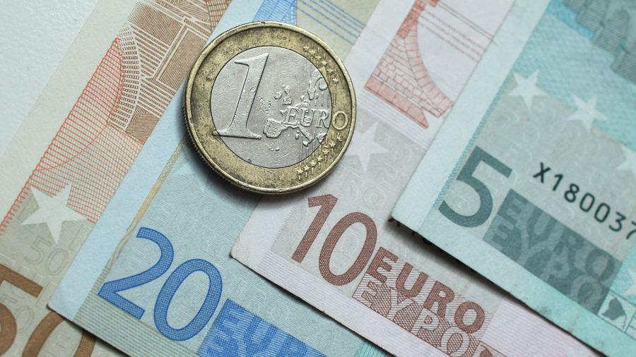 الأورو؛ هبوط لمستوى متدنّ جديد الأورو؛ هبوط لمستوى متدنّ جديد