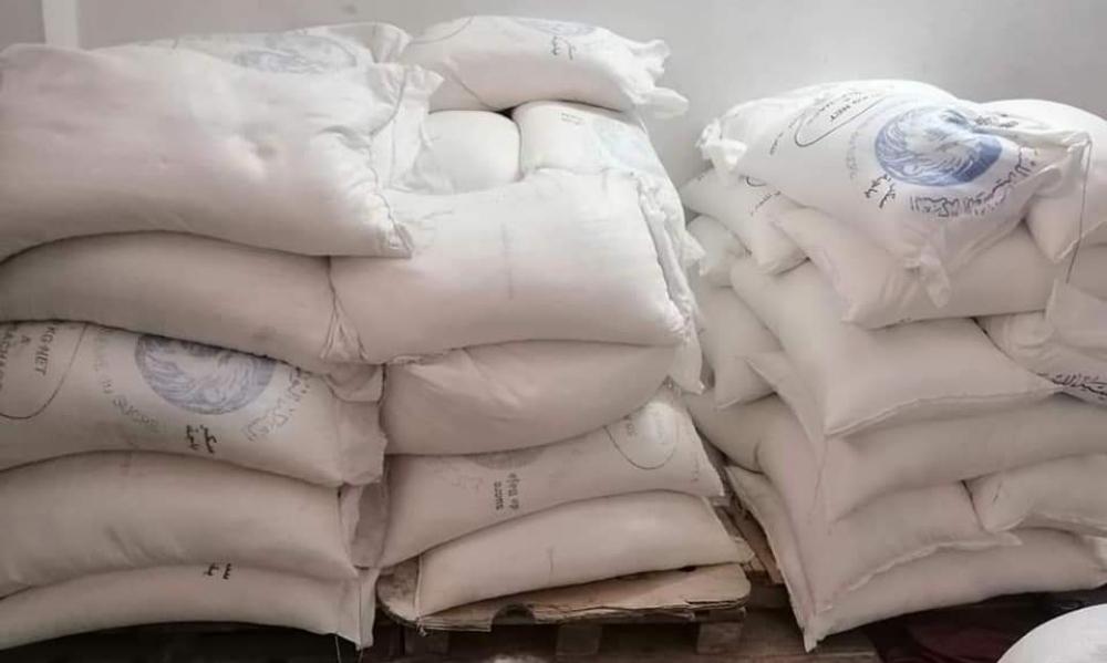 توريد 20 الف طن من السكر من الجزائر عبر ساقية سيدي يوسف توريد 20 الف طن من السكر من الجزائر عبر ساقية سيدي يوسف