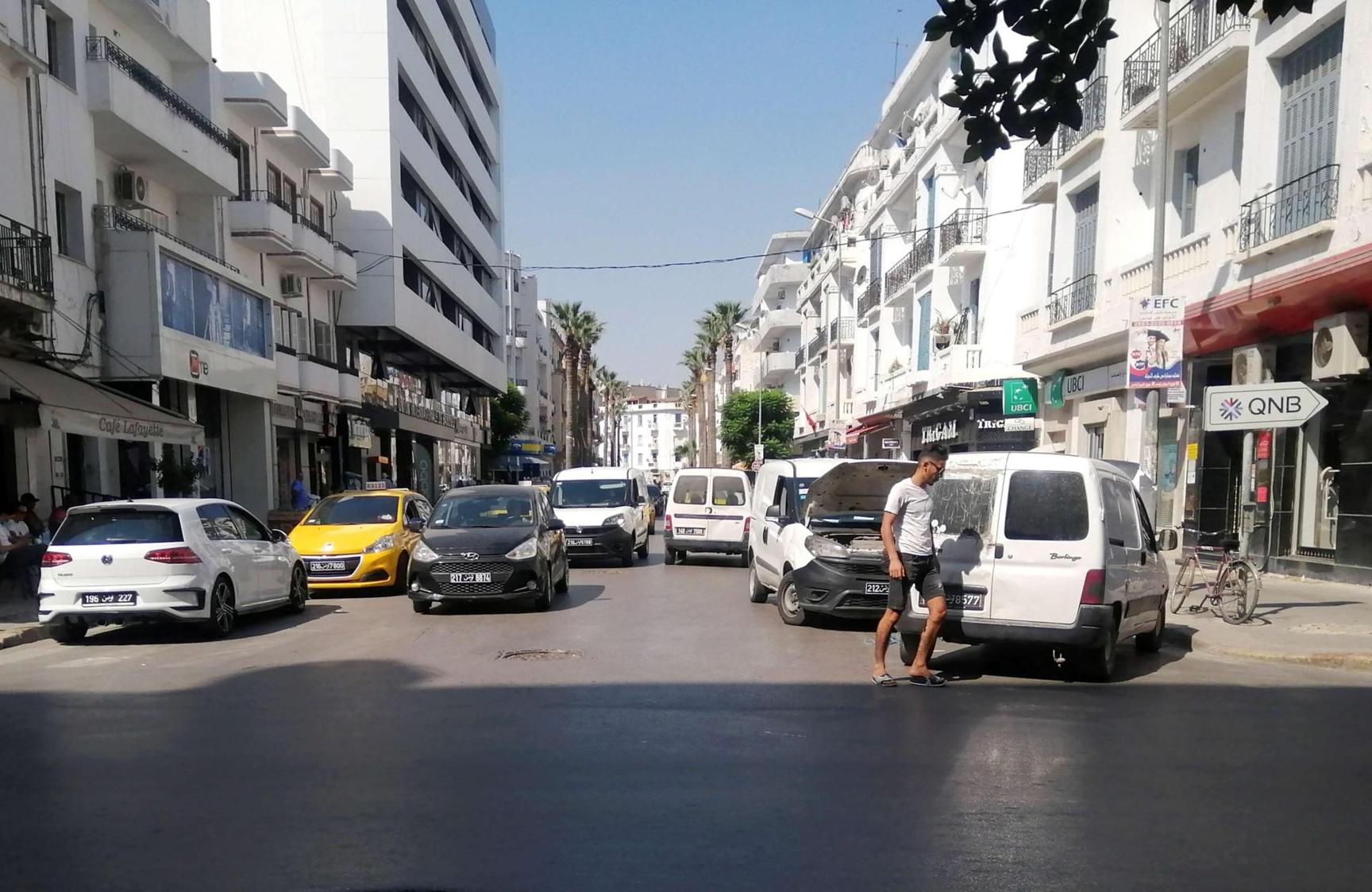 تطبيق لسيارات الأجرة متّهم بمنح معلومات التونسيين إلى شركات إسرائيلية